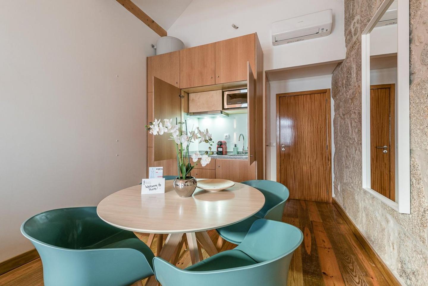 Guestready - Miragaia Stone Studios & Apartments Porto Exterior photo
